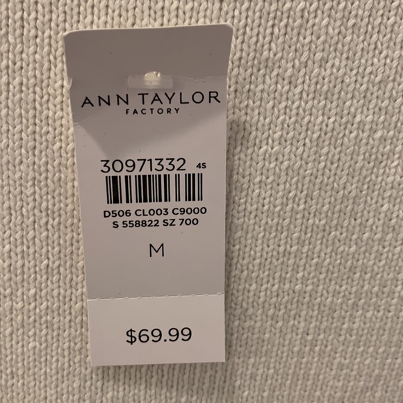 Puffed sleeve open weave scoop neck sweater - Picture 6 of 6